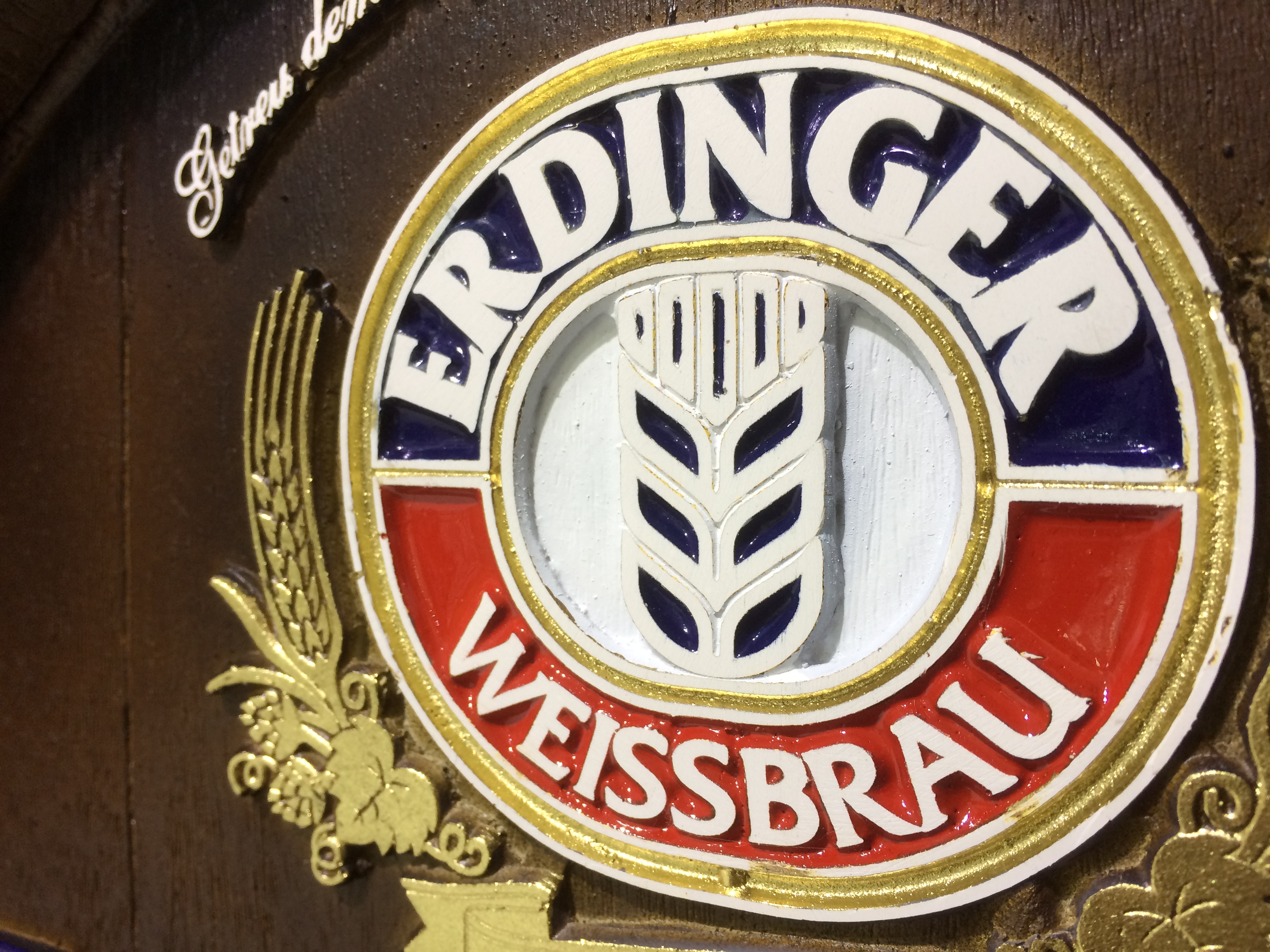 Barril Horizontal de parede em fibra decorativo - Erdinger Cerveja